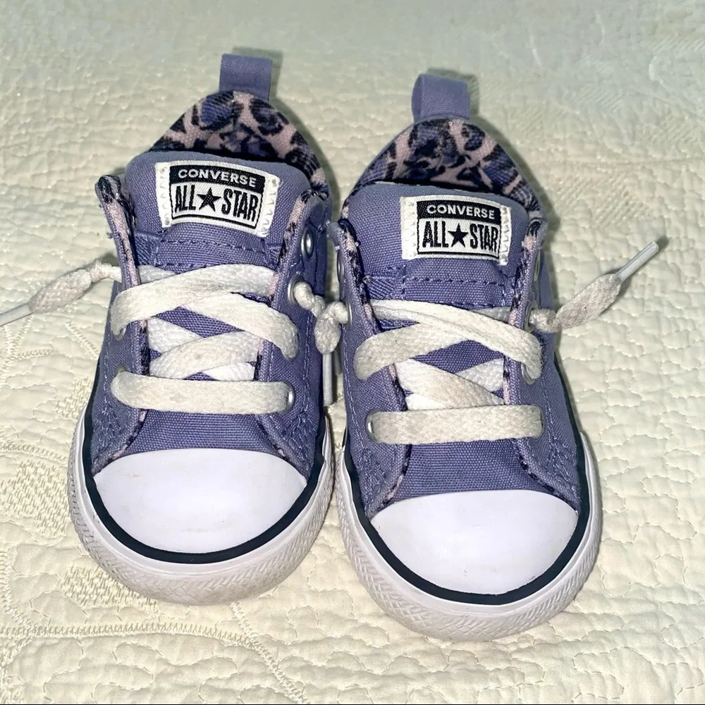Converse purple inside star
